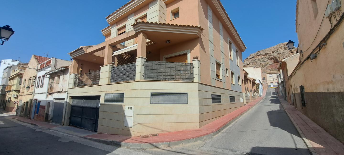 Plaza de parking en Calle Doctor Mas, Monóvar, Alicante de 26 m2
