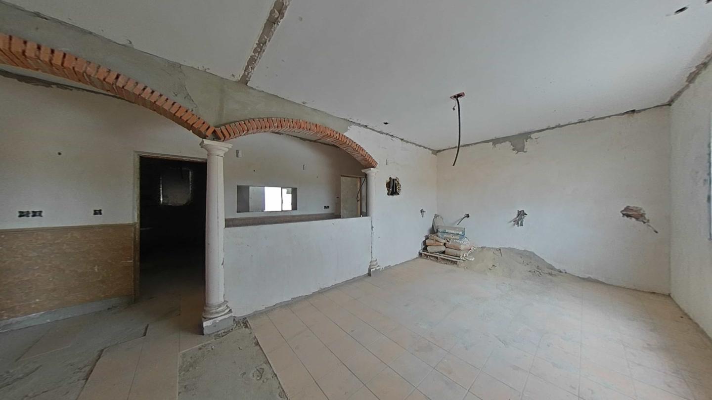 Piso en Cooperativa, Lebrija, Sevilla de 84 m2