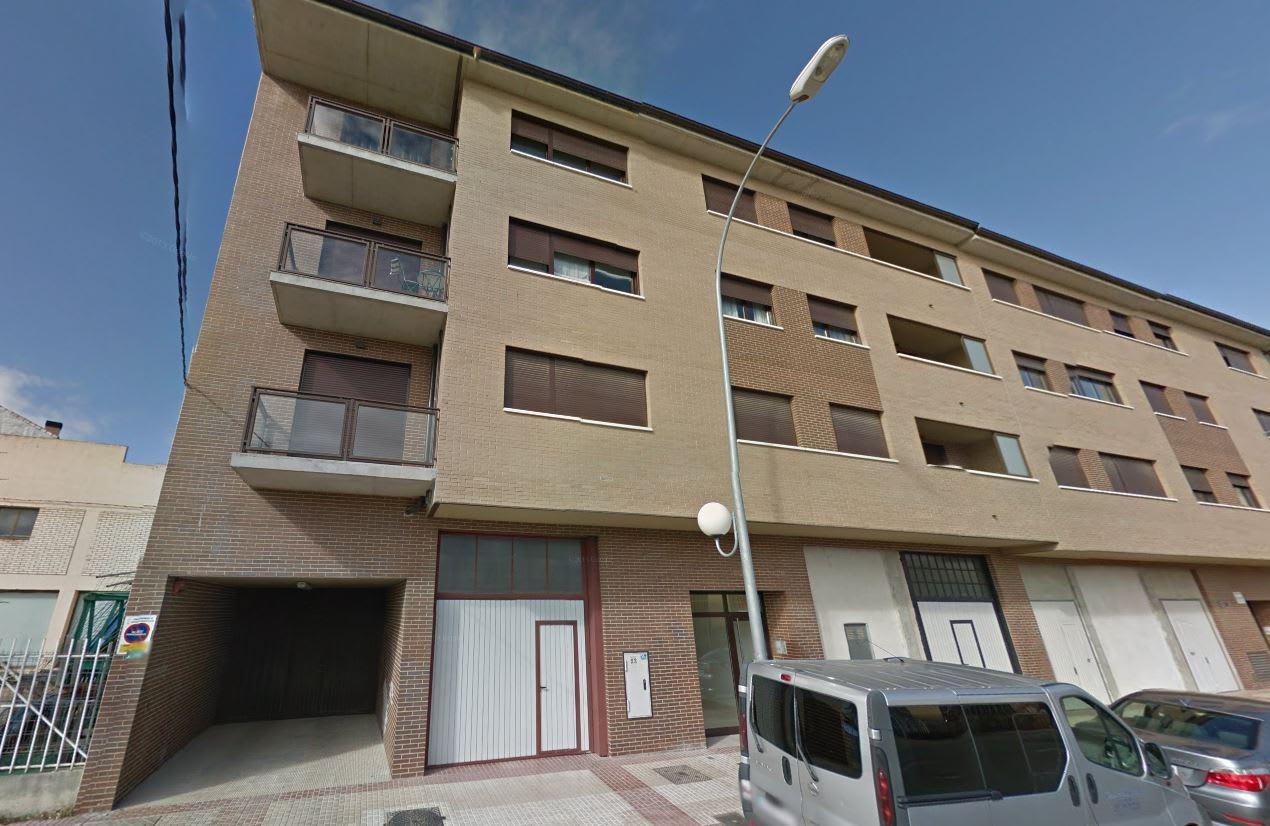 Piso en C/ Estación del Ferrocarril, Santo Domingo de la Calzada, Rioja (La) de 123 m2