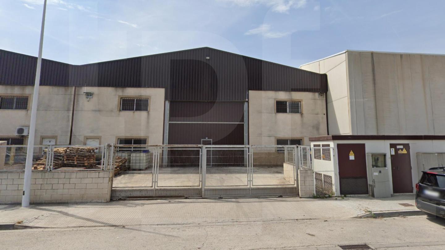 Nave industrial en Calle G, Riba-roja de Túria, Valencia de 379 m2