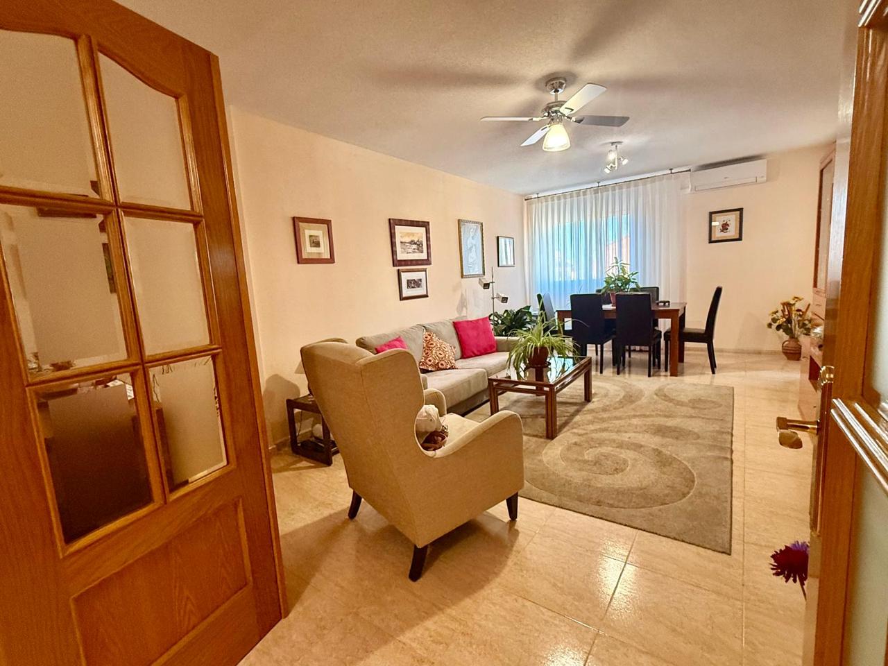 Piso en Calle Mozart, Ugena, Toledo de 94 m2