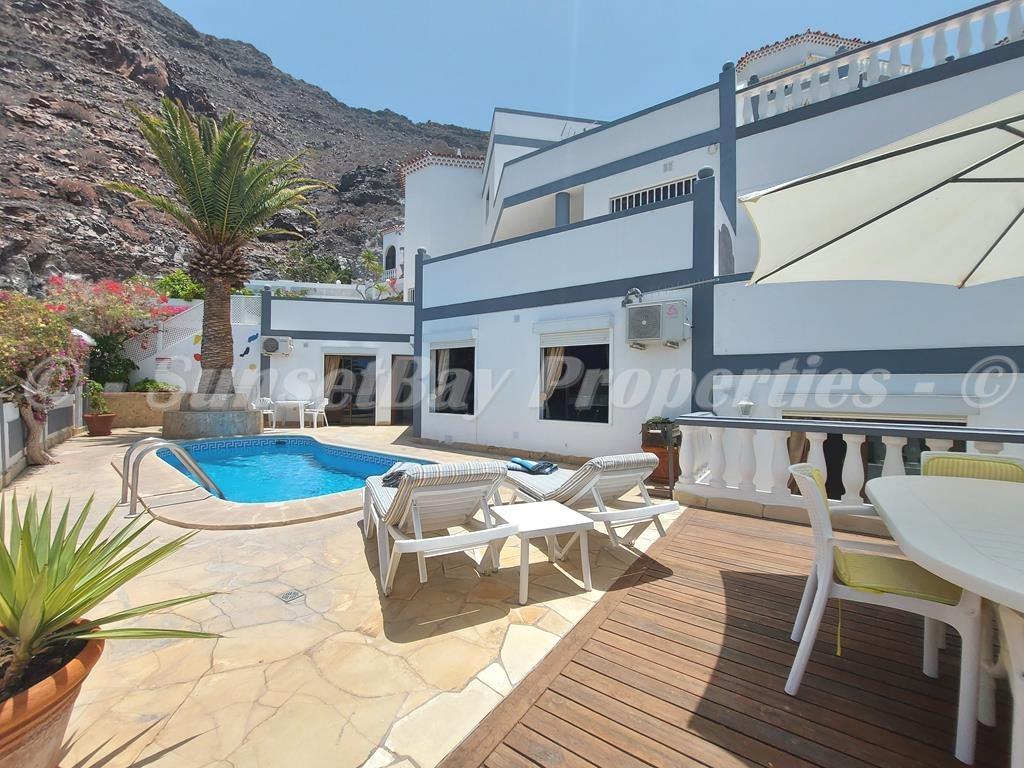 Casa / chalet en Calle Tabaiba, Acantilados de Los Gigantes, Santa Cruz de Tenerife de 140 m2