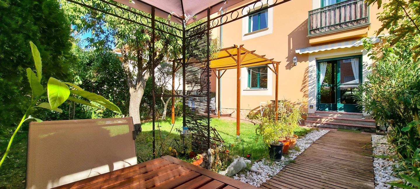 Casa / chalet en FELIX RODRIGUEZ DE LA FUENTE, GUADALIX DE LA SIERRA, MADRID de 200 m2