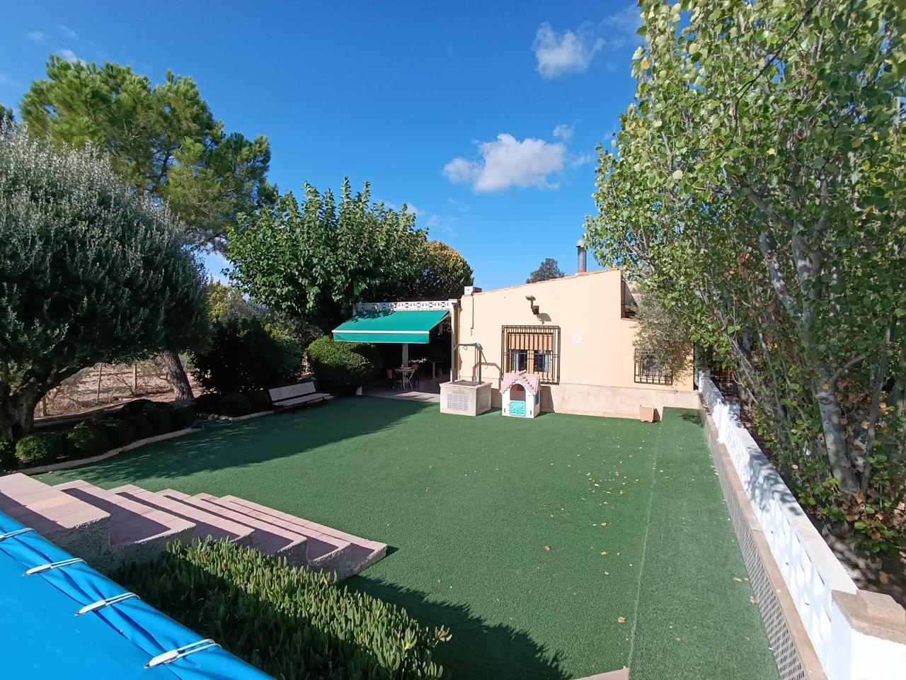 Casa / chalet en Ibi, Alicante de 220 m2