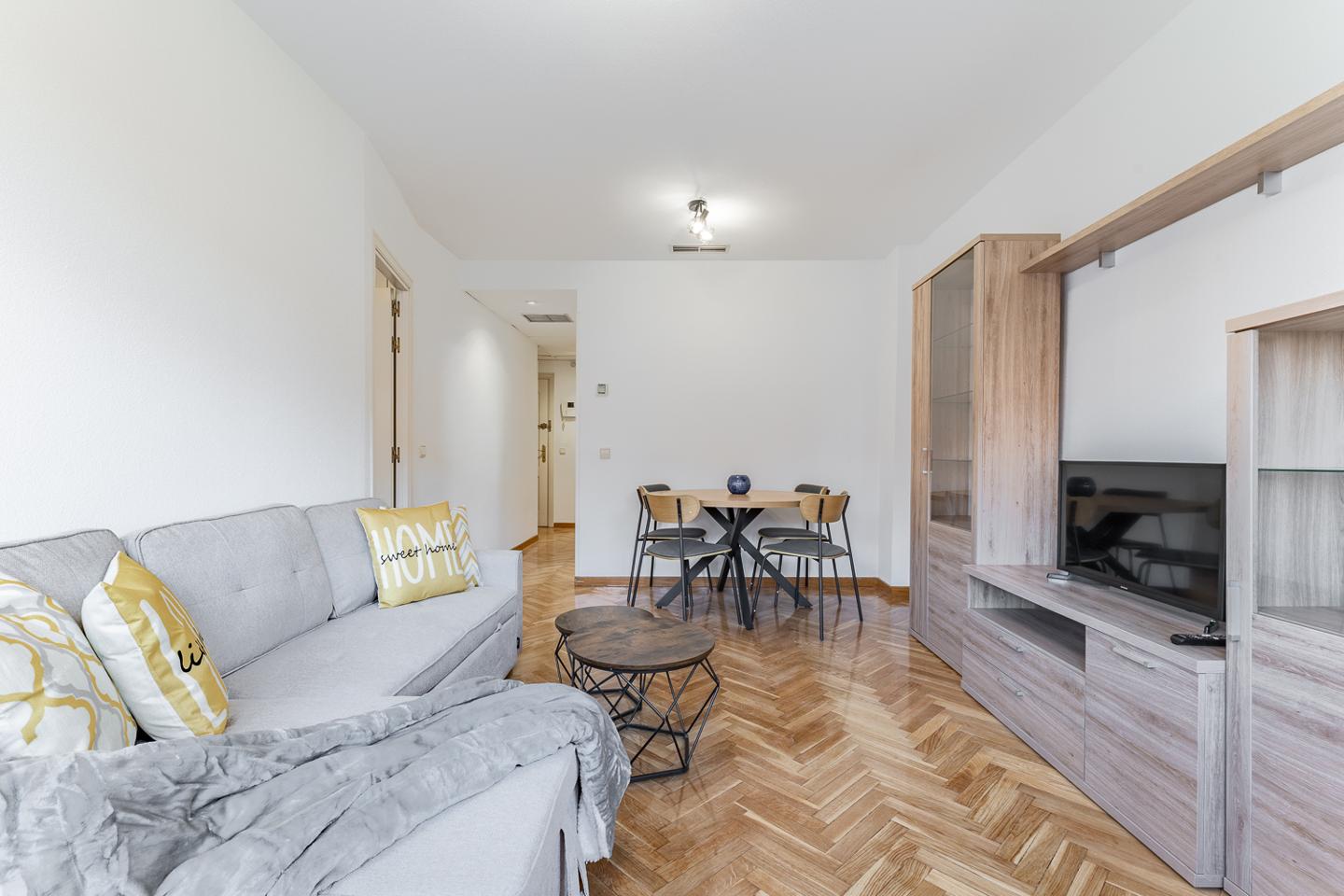 apartamentos en madrid · calle-de-galileo-28015 1600€