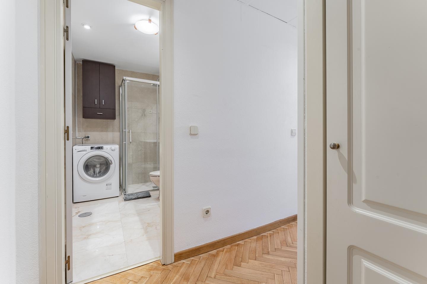 apartamentos en madrid · calle-de-galileo-28015 1600€