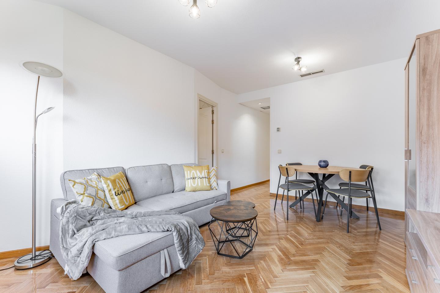 apartamentos en madrid · calle-de-galileo-28015 1600€