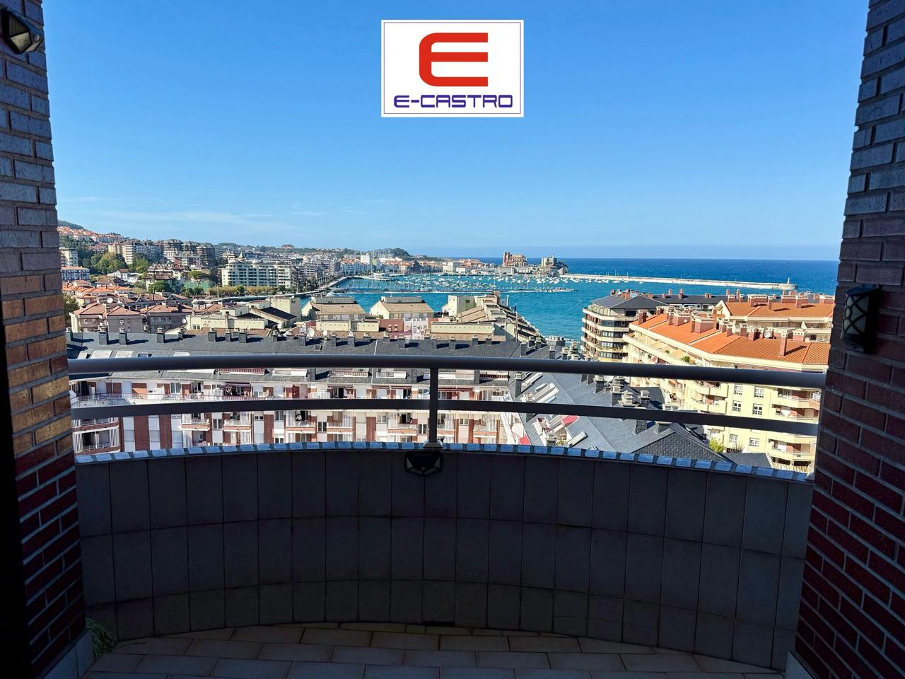 Piso en Calle Ataúlfo Argenta 6, Castro-Urdiales, Cantabria de 93 m2