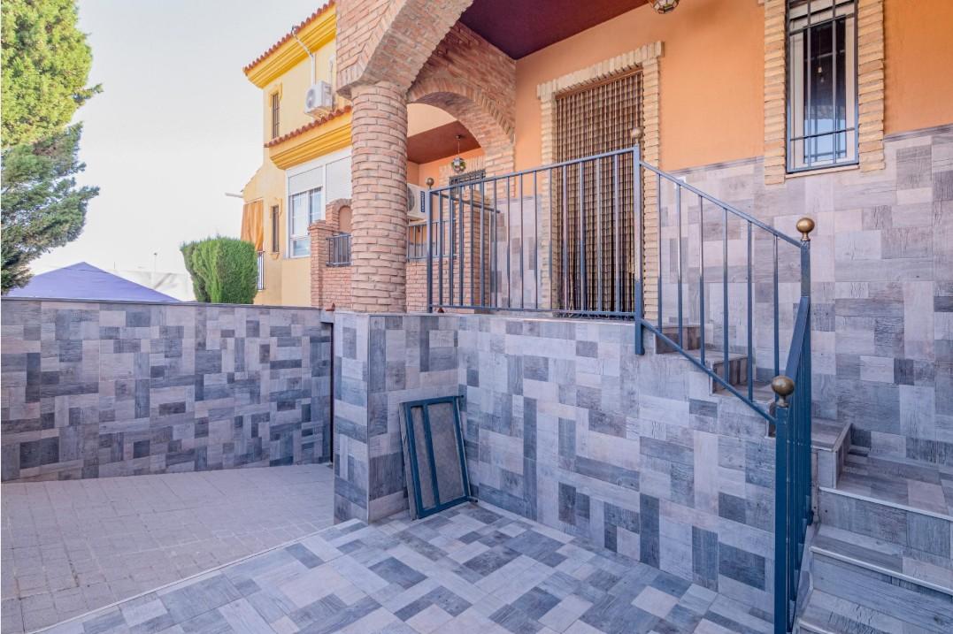 Casa / chalet en Calle Jaén, Ogíjares, Granada de 178 m2