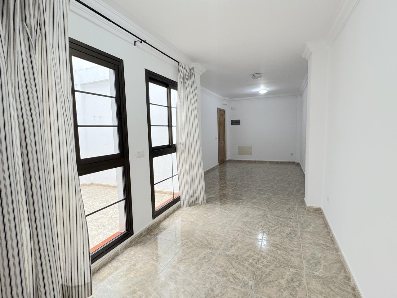 Piso en Calle de Duggi, Santa Cruz de Tenerife, Santa Cruz de Tenerife de 90 m2