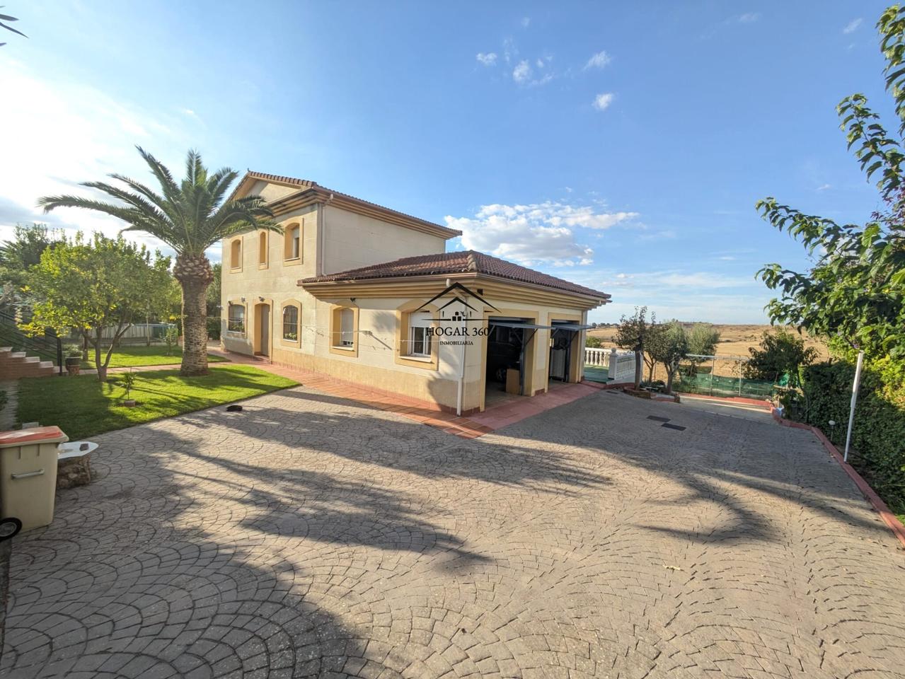 Chalet en venta en Cáceres