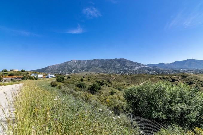 foto de TERRENO URBANIZABLE PROINDIVISO EN MIJAS