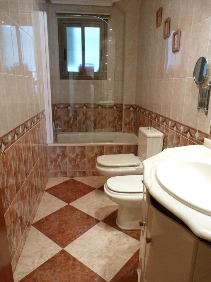 Piso en Calle de Tomás Higuera 8, Zaragoza, Zaragoza de 63 m2