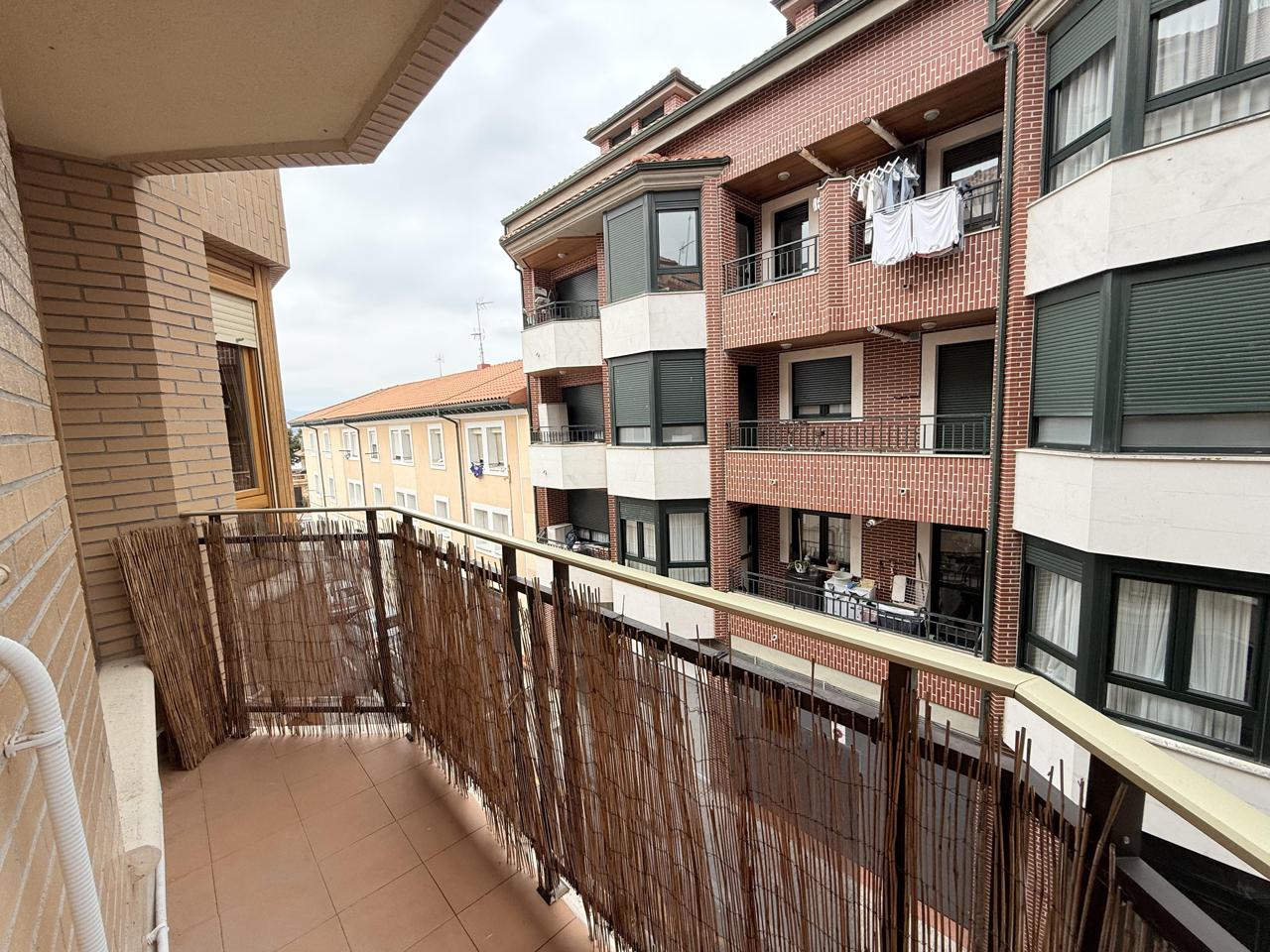 Piso en Calle Ortiz Otáñez, Santoña, Cantabria de 72 m2