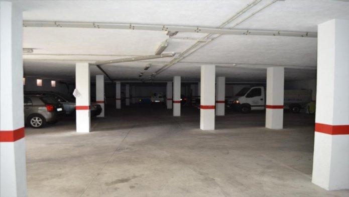 foto de PLAZA DE GARAJE EN TERRAZAS DE CHINAGORDA, ALMUÑECAR
