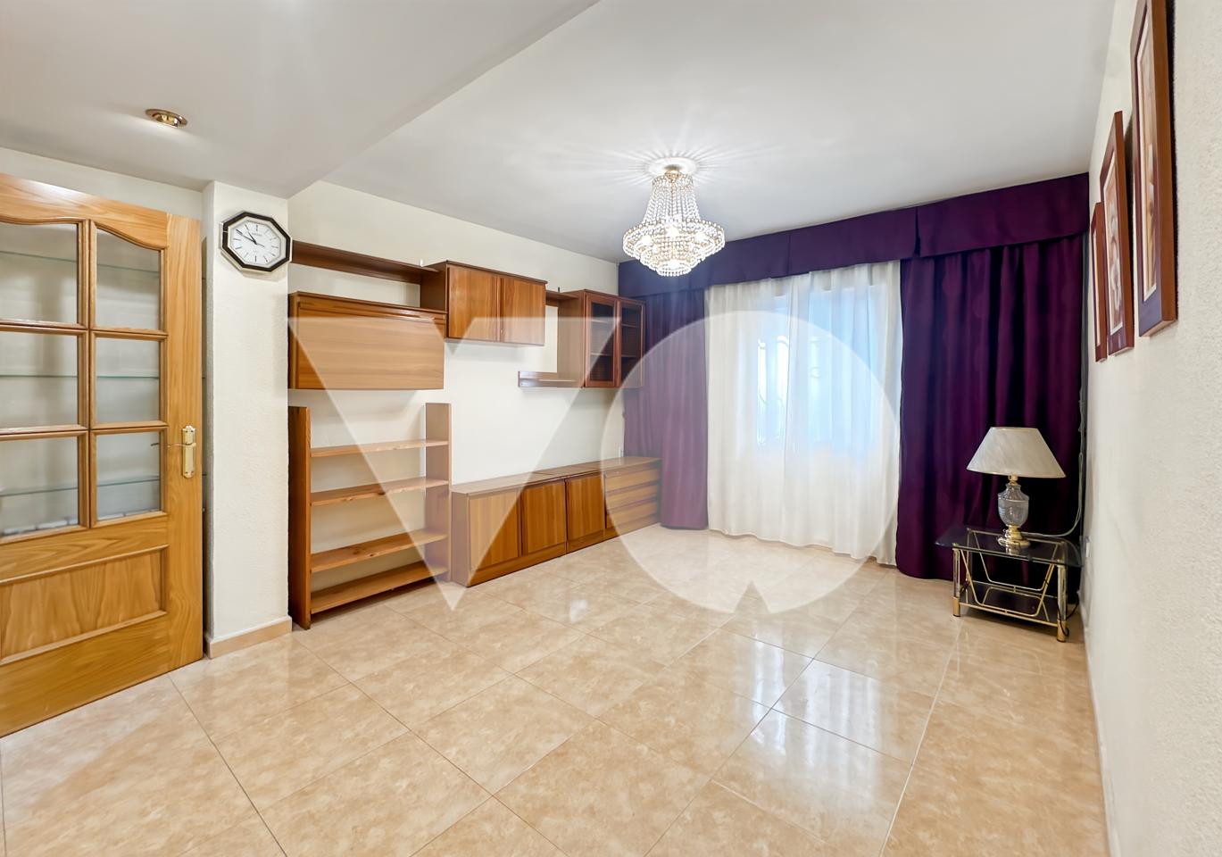 Piso en venta en Calle de Ponferrada, Pilar, Fuencarral, Madrid