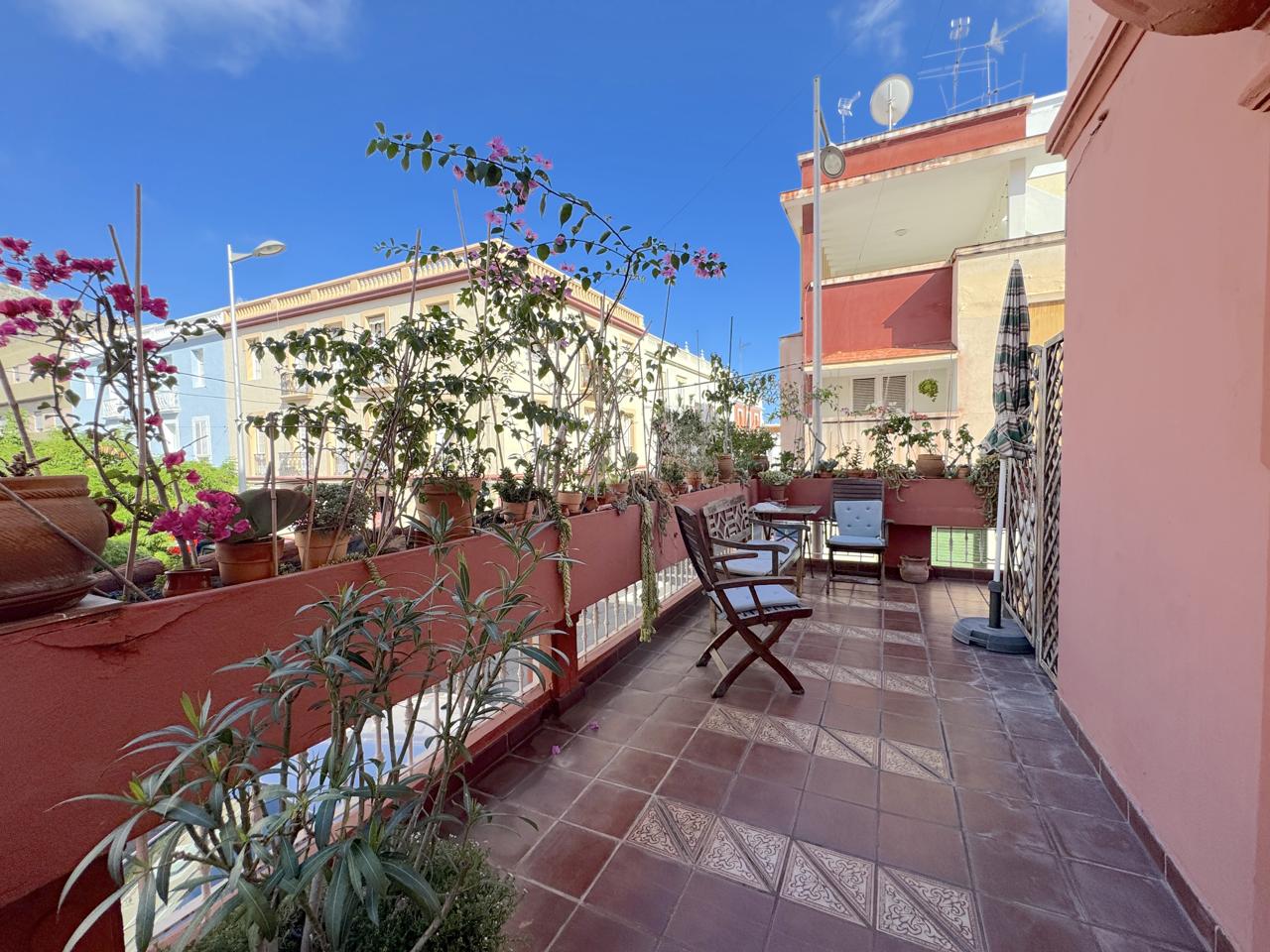 Casa / chalet en Calle de los Sueños, Santa Cruz de Tenerife, Santa Cruz de Tenerife de 373 m2