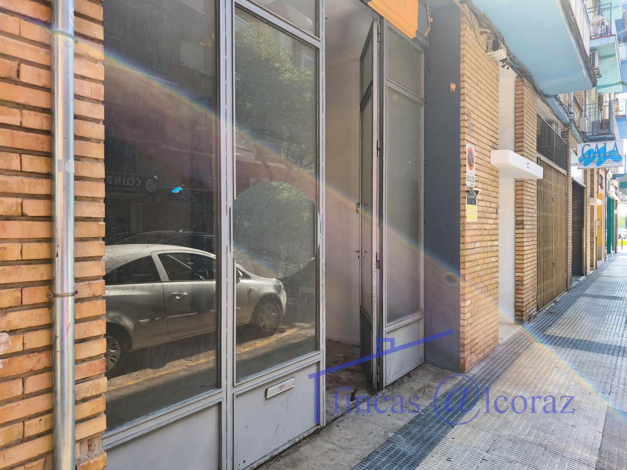 Local en Avenida de los Monegros, Huesca, Huesca de 150 m2