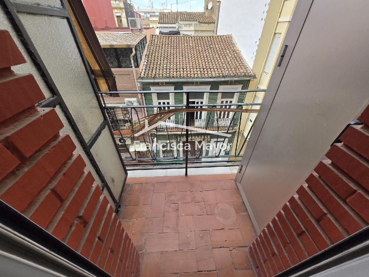 Piso en Carrer de la Barraca, València, Valencia de 75 m2