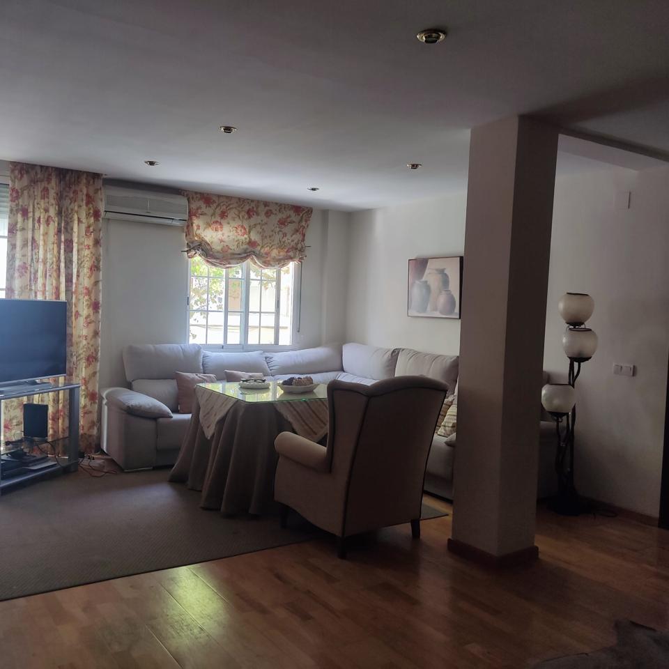 Piso en Adoratrices, Huelva, Huelva de 100 m2