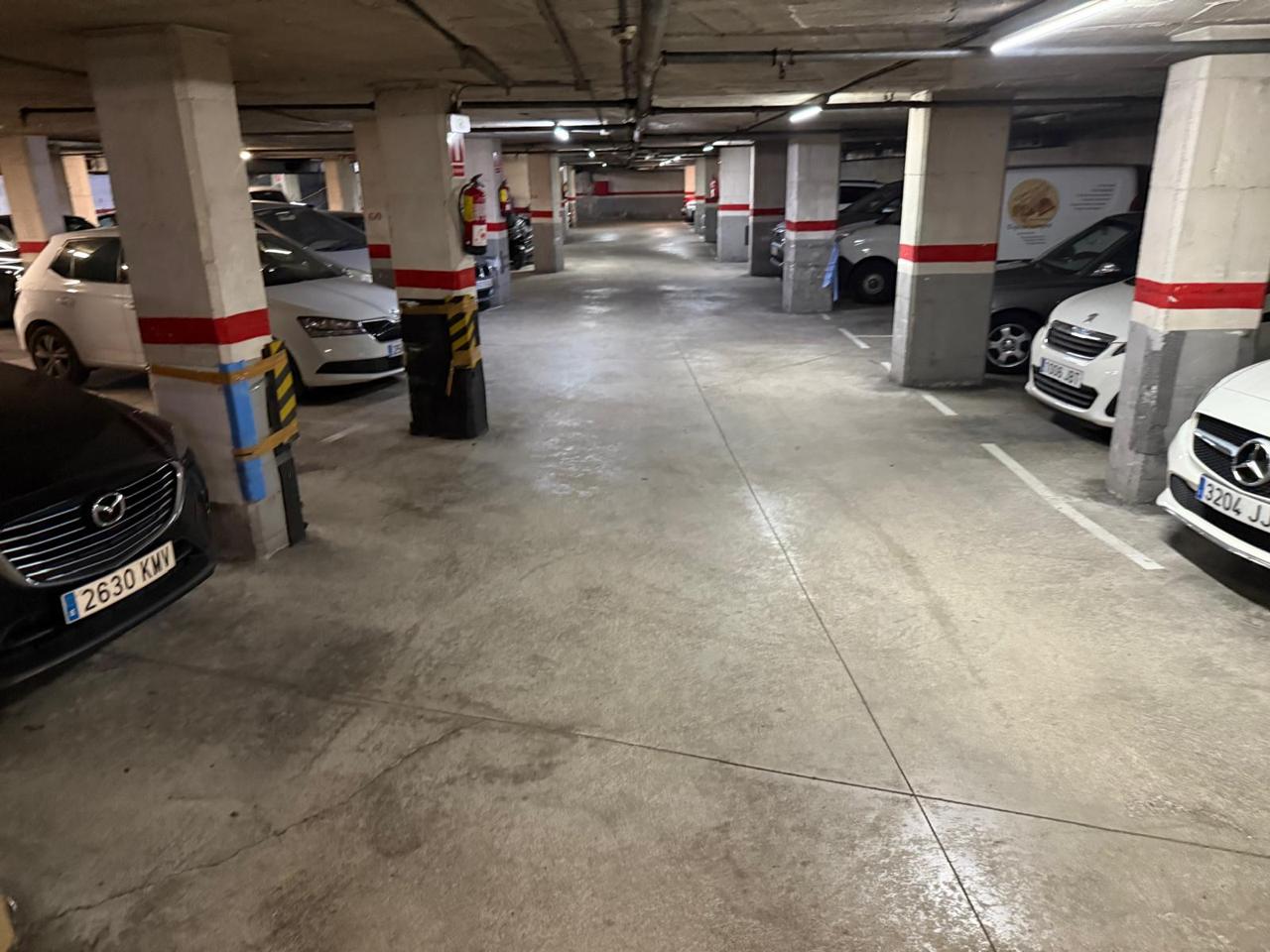 parking en barcelona · carrer-doctor-santponc-08030 22000€