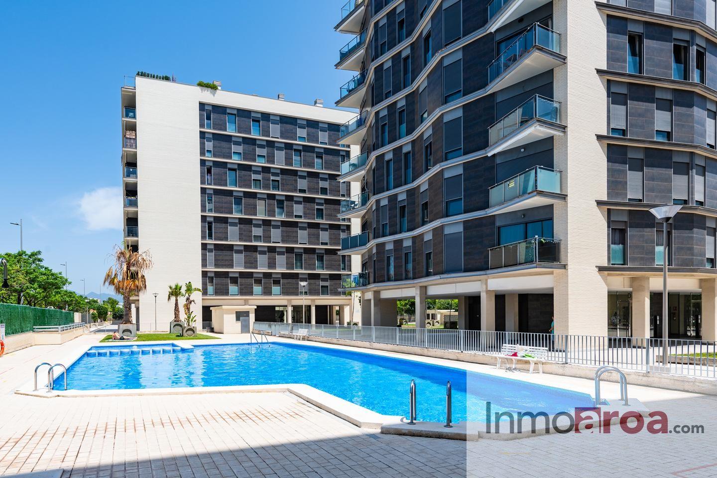 Piso en Avenida Camp de Morvedre, Castellón de la Plana, Castellón de 150 m2