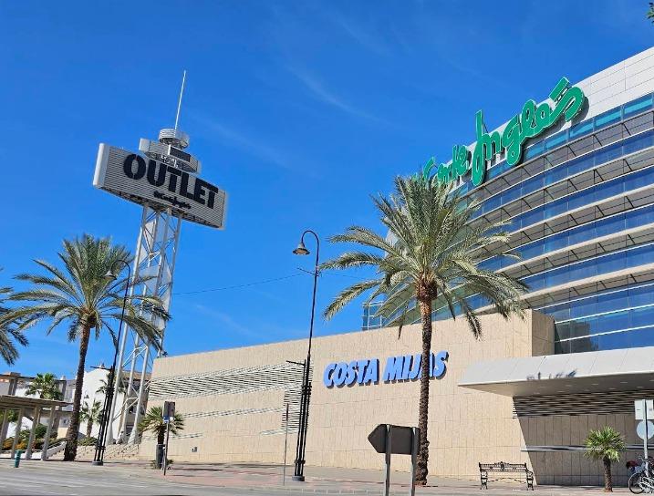 Piso en Calle San José, Fuengirola, Málaga de 31 m2