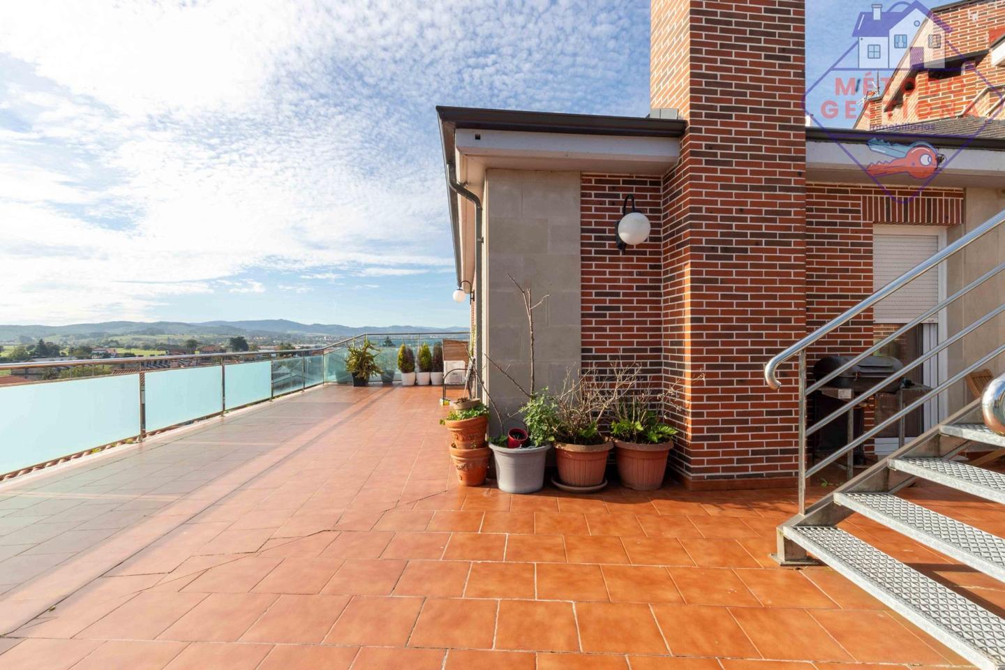 Piso en Calle las Mazas 13, Cudón, Cantabria de 77 m2