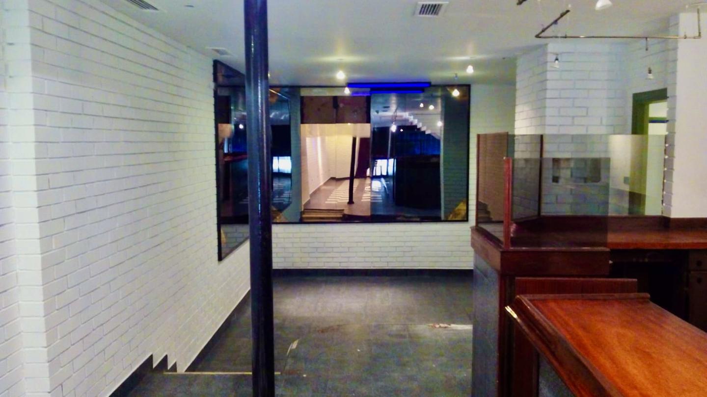 local en ermua · zubiaurre-kalea-48260 249900€