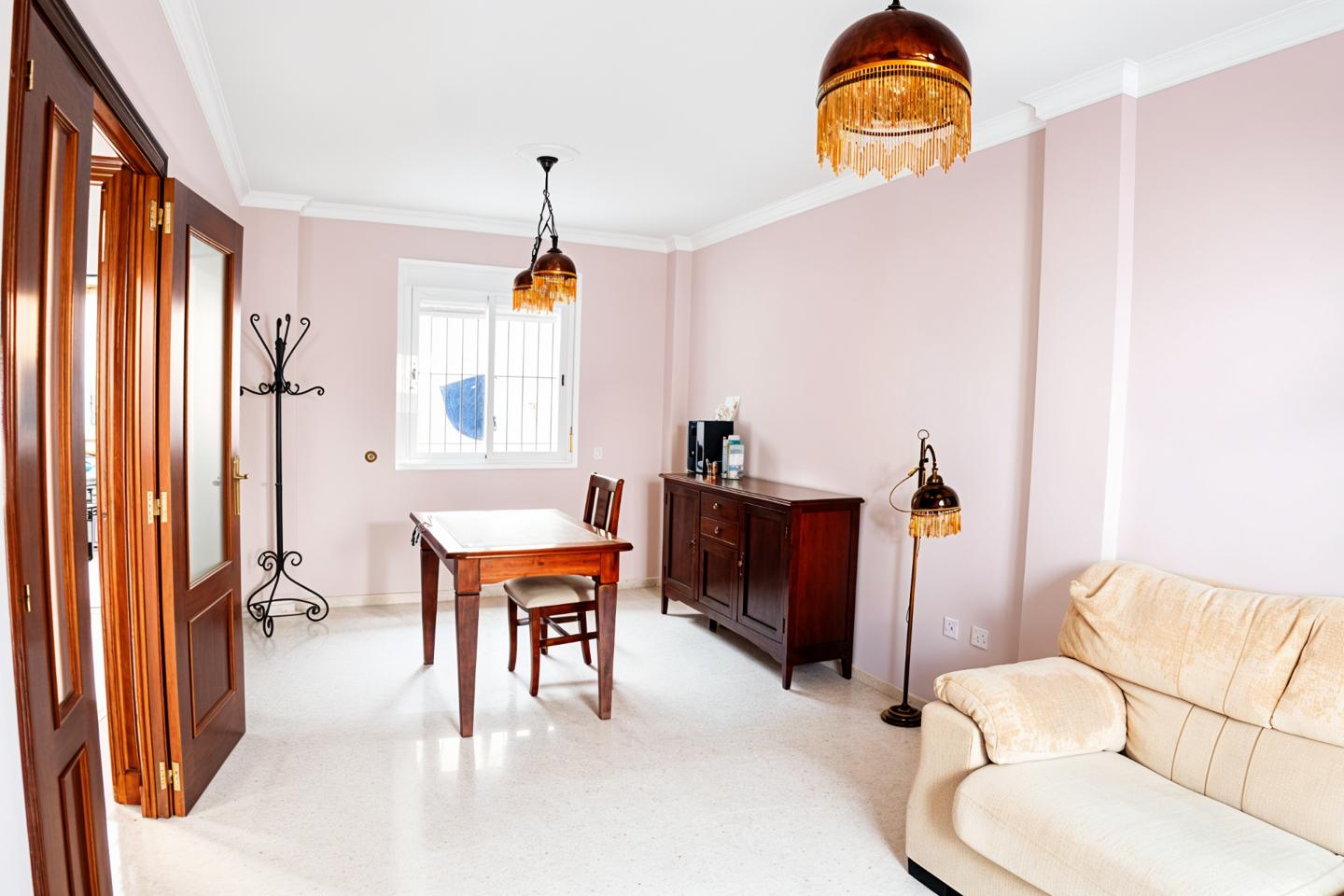Duplex adosado en venta zona Botanico 2