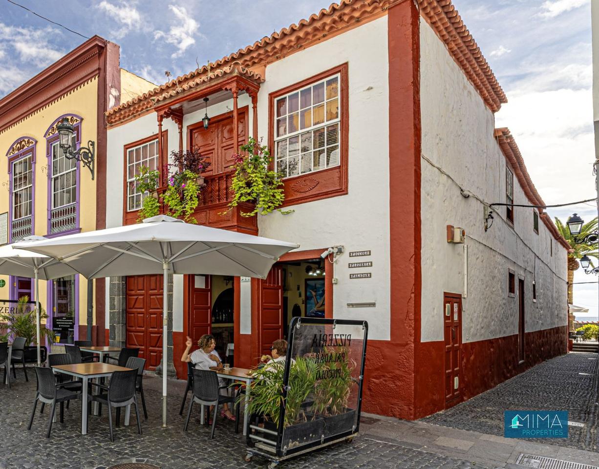 Casa / chalet en Anselmo Perez Brito, Santa Cruz de la Palma, Santa Cruz de Tenerife de 428 m2