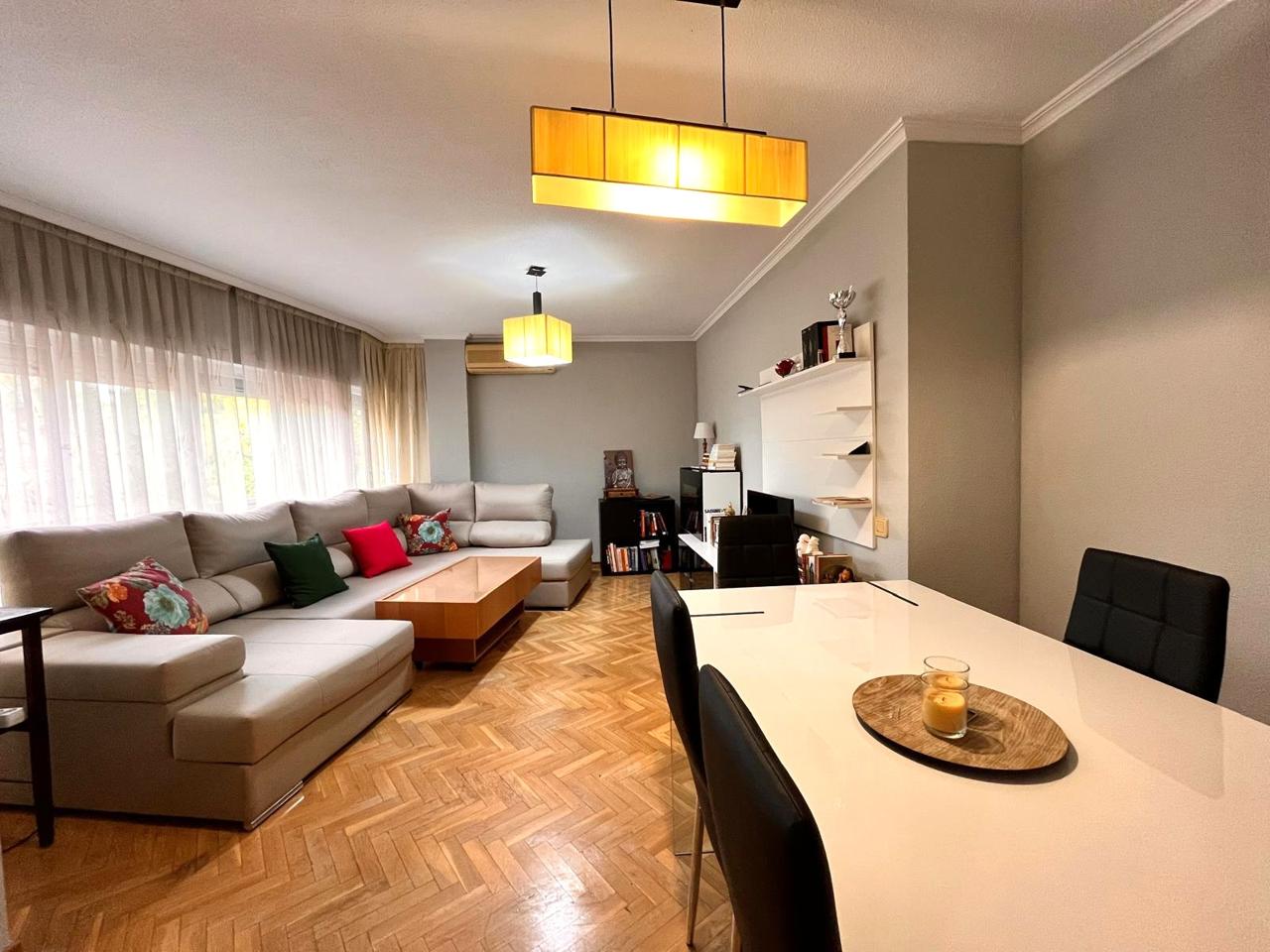 Piso en Avenida Descubrimientos, Torrejón de Ardoz, Madrid de 118 m2