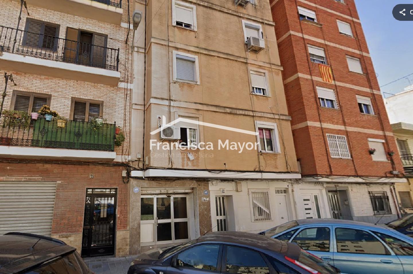 Piso en Calle de Francisco Valldecabres, Manises, Valencia de 68 m2