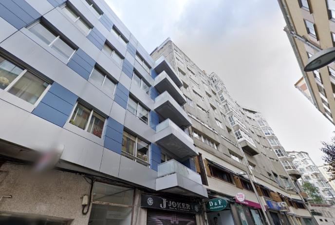 Piso en Rosalía de Castro, Santiago de compostela, A Coruña de 163 m2