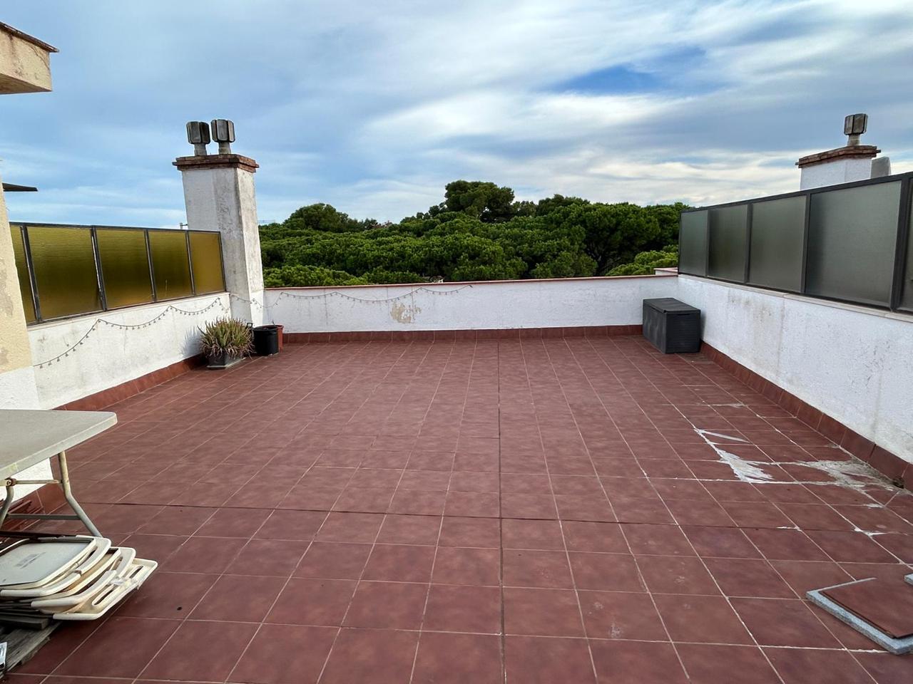 penthouse en castelldefels · passeig-de-la-tramuntana-08860 370000€