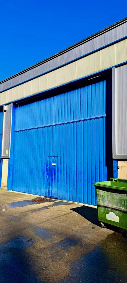 nave-industrial en ermua · avenida-bizkaia-etorbidea-48260 €