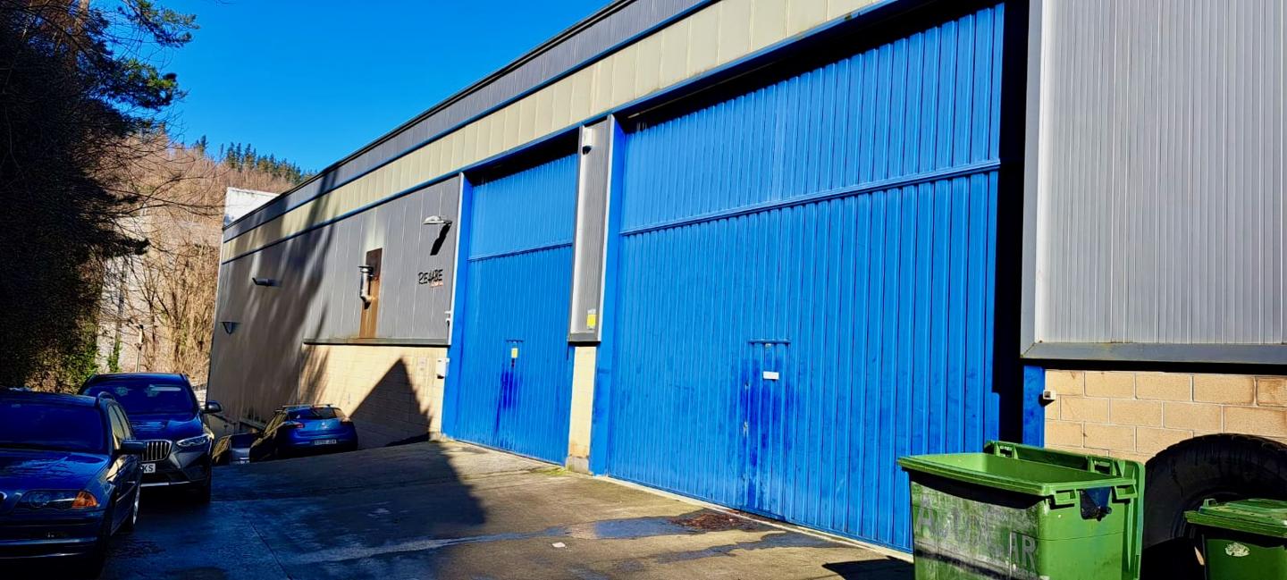 nave-industrial en ermua · avenida-bizkaia-etorbidea-48260 €