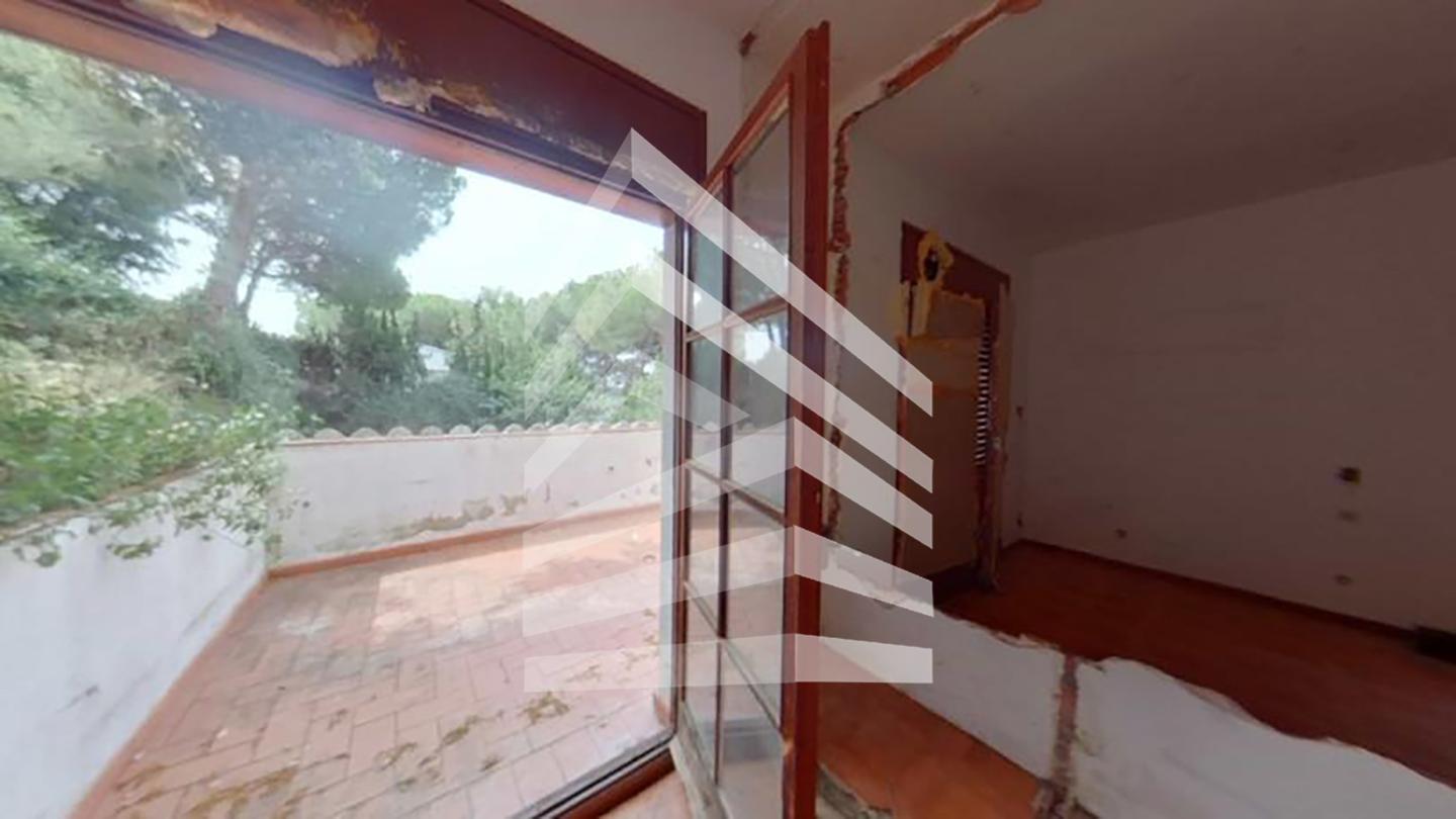 villas en arenys-de-munt · carrer-mare-de-deu-de-montserrat-08358 230000€