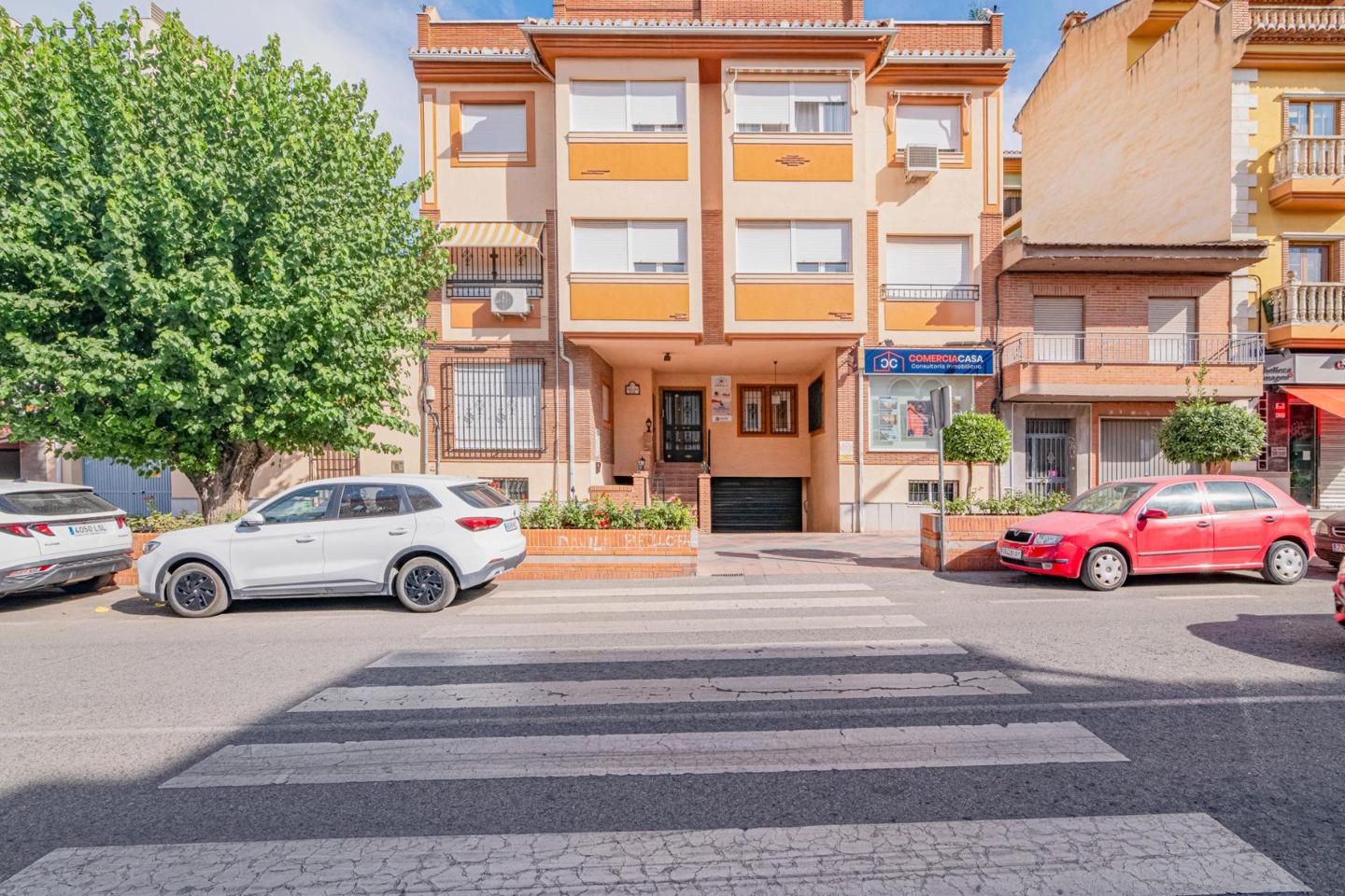 Piso en Calle Real de Motril, Armilla, Granada de 87 m2