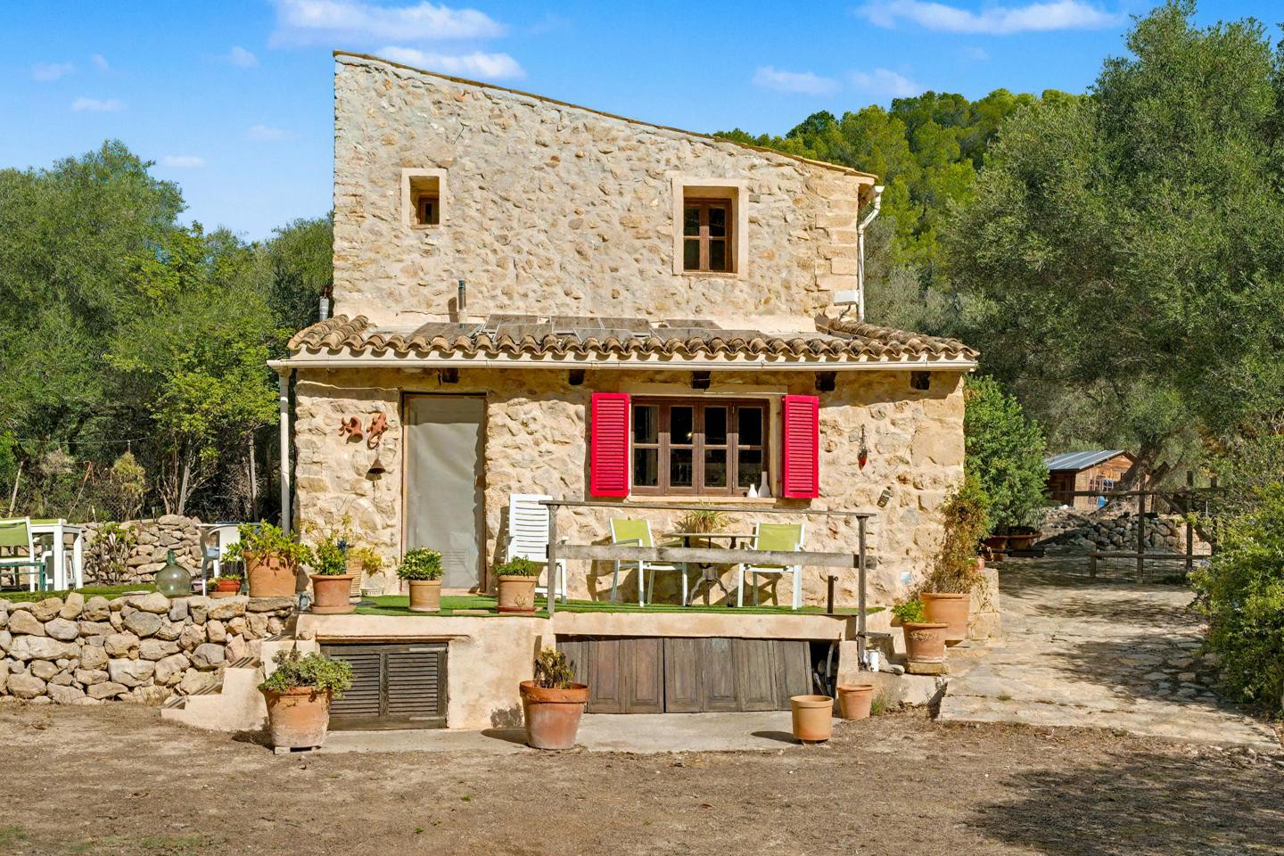 Finca rústica con carácter y vistas panorámicas, en los alrededores de S’Arracó — S'Arracó — Foto 15