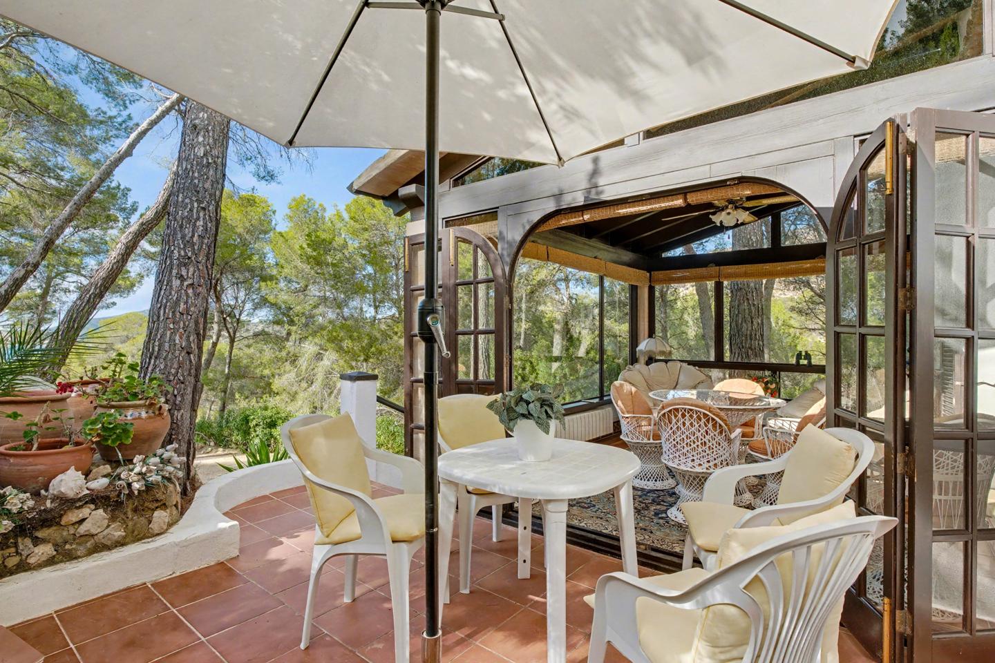Finca con encanto entre pinos y vistas al mar, en Sant Elm — Sant Elm — Foto 3