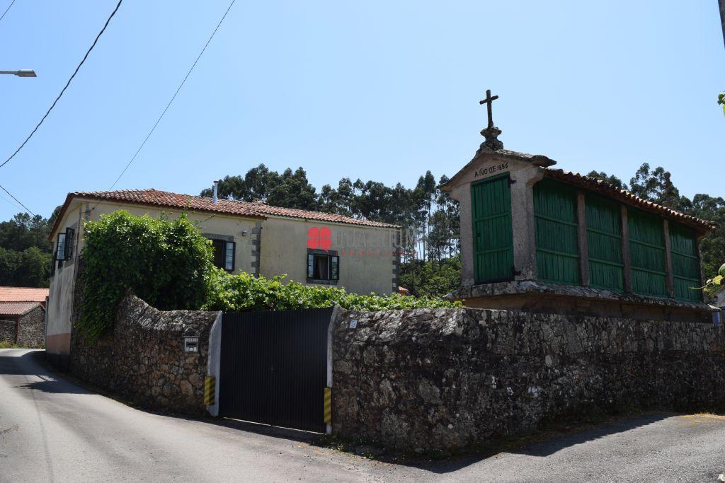 Casa / chalet en Lugar O Carballo, A Estrada, Pontevedra de 452 m2