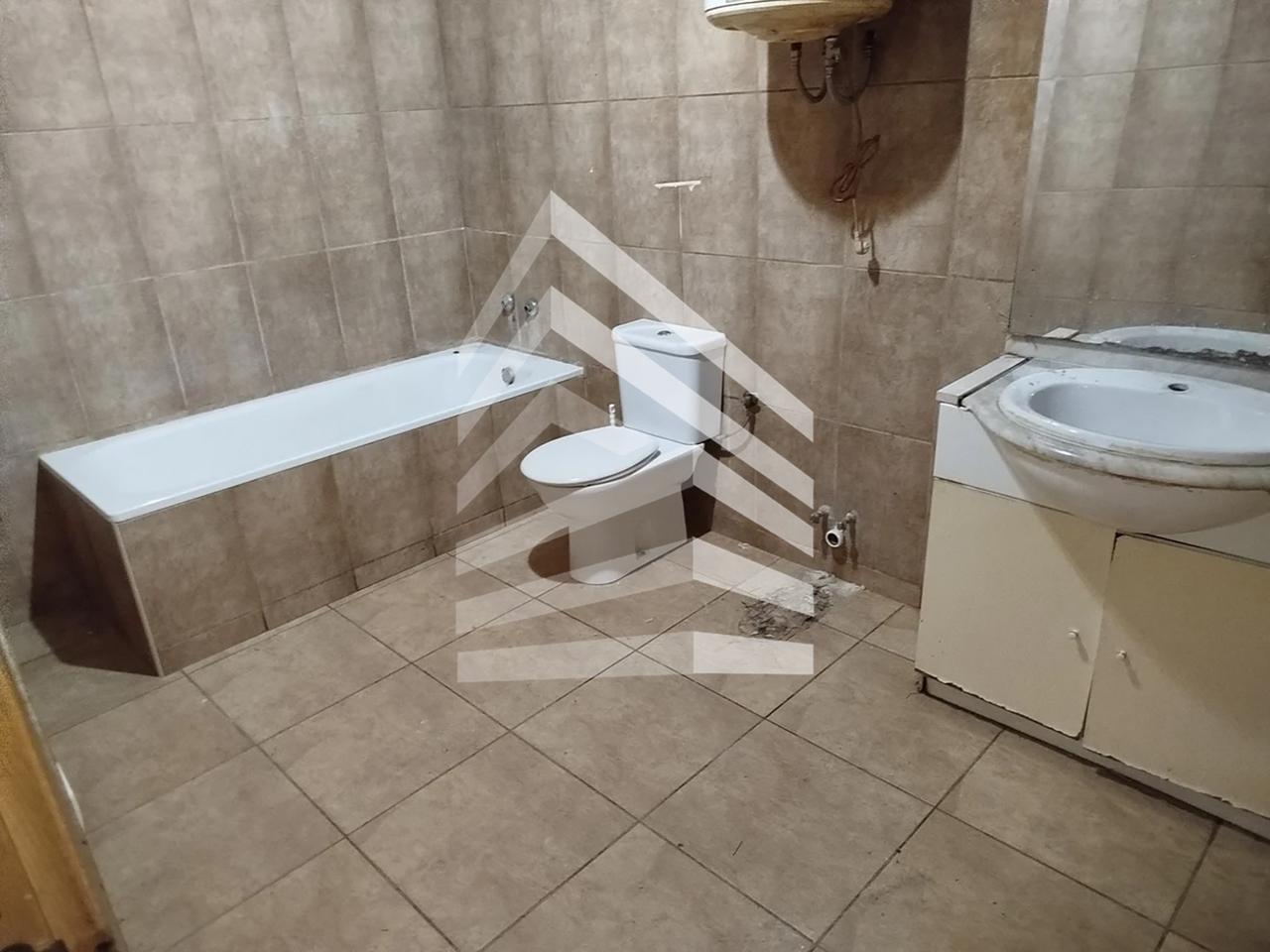 edificio en olot · carrer-clivillers-17800 169000€