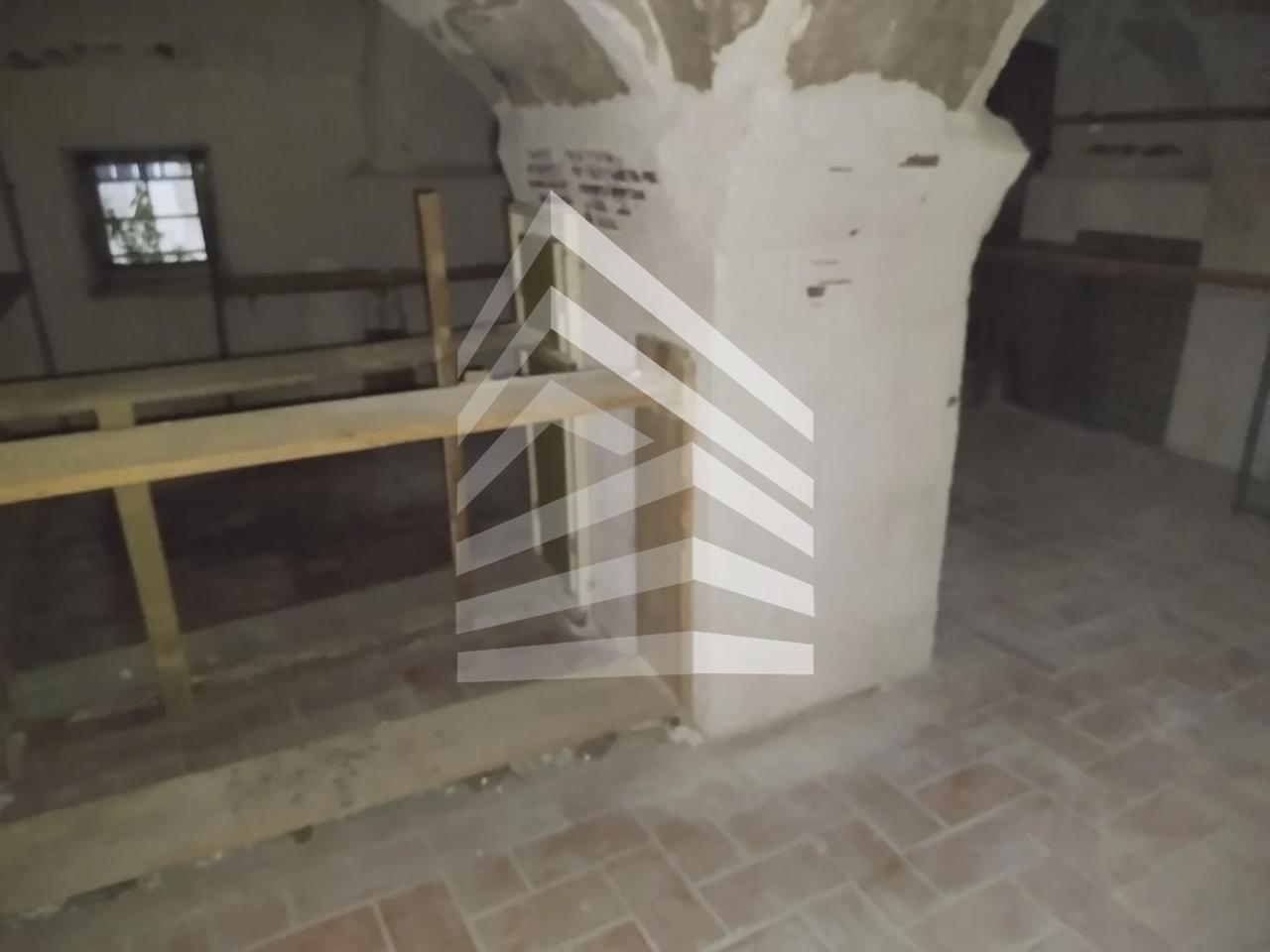 edificio en olot · carrer-clivillers-17800 169000€