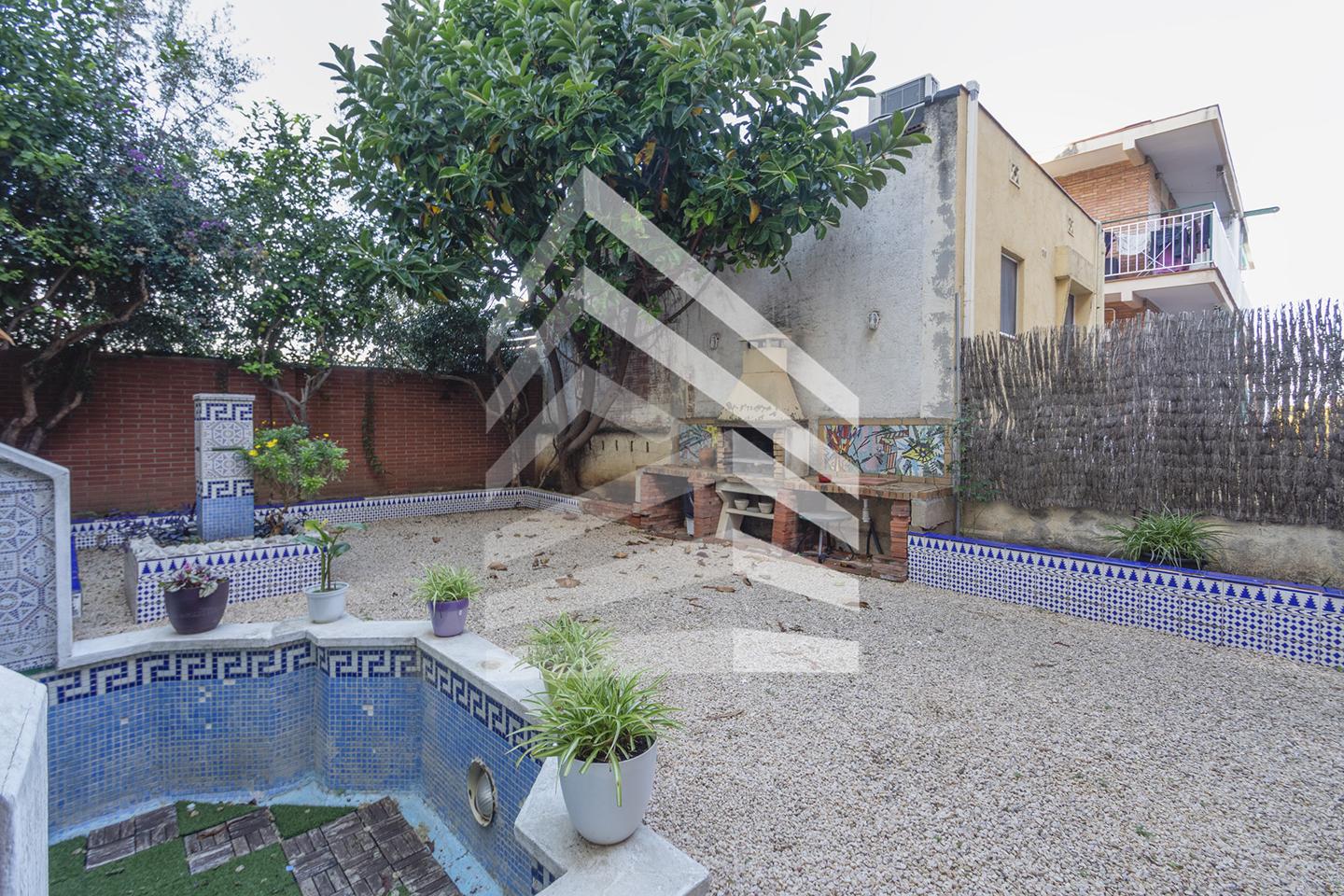 villas en barcelona · horta-guinardo 900000€