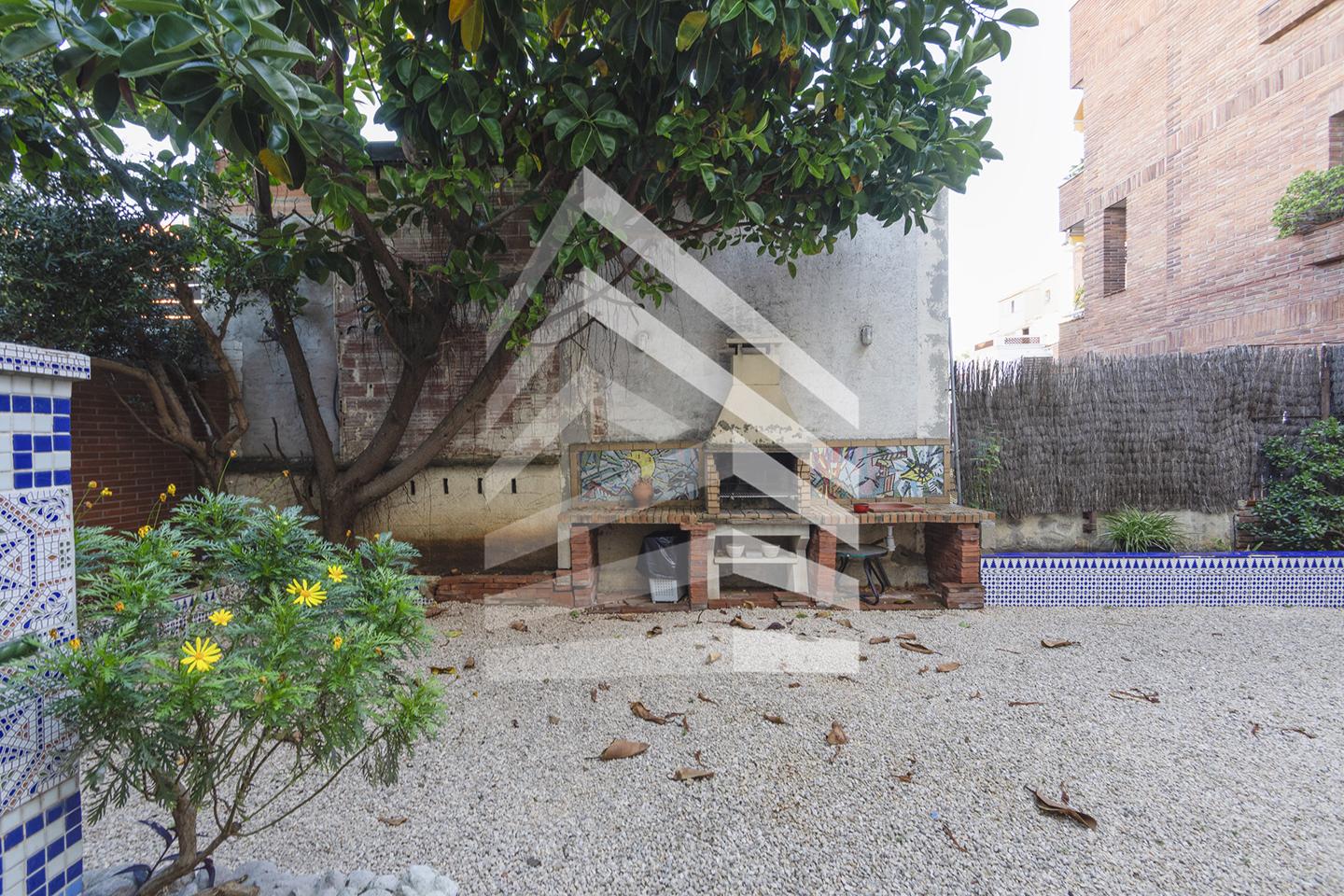 villas en barcelona · horta-guinardo 900000€