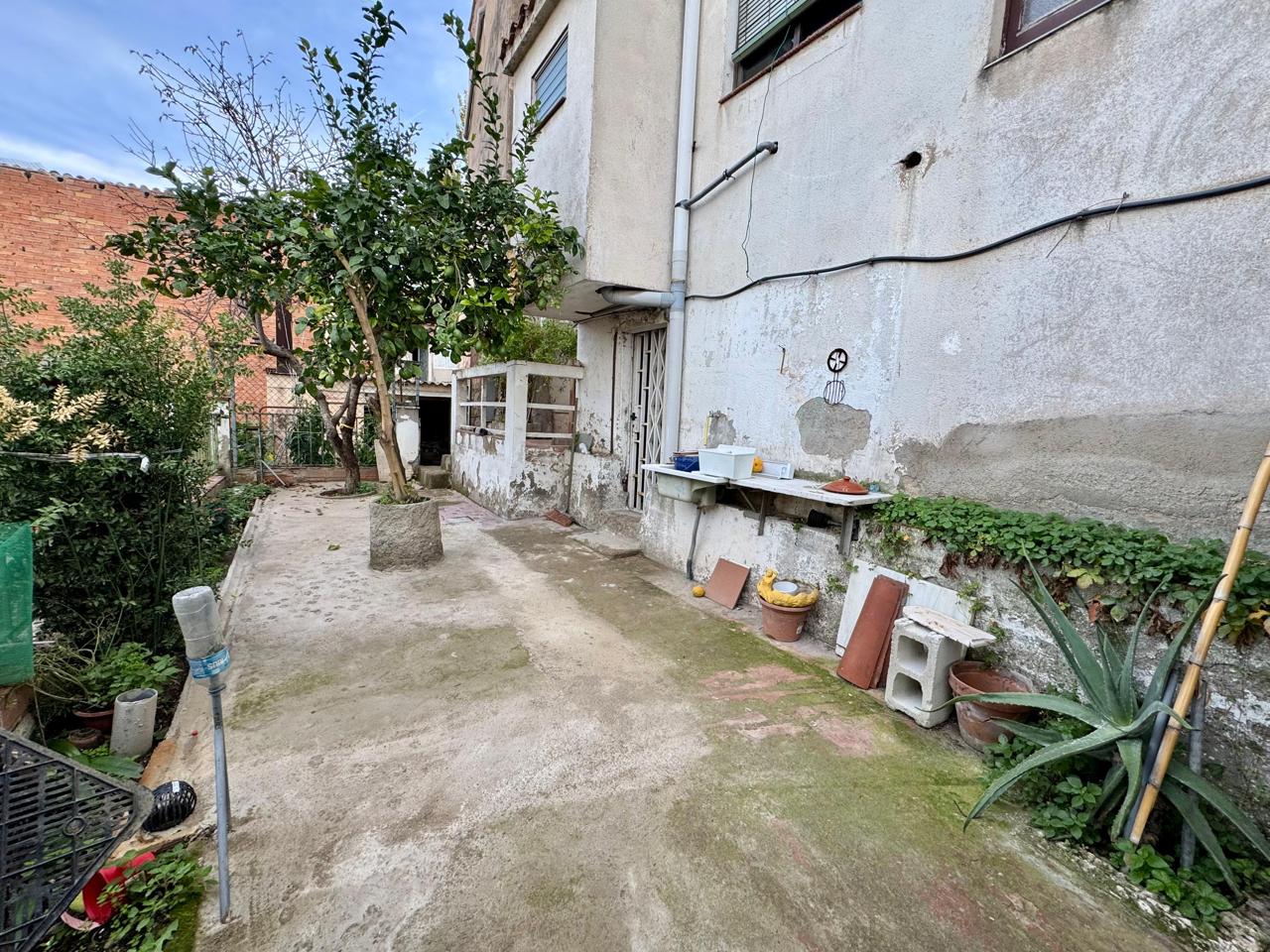 casa--chalet en montcada-i-reixac · font-pudenta 340000€