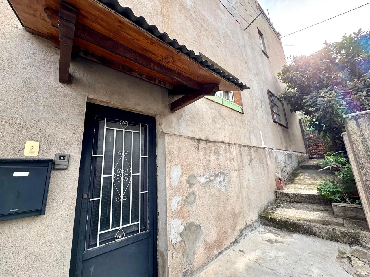 casa--chalet en montcada-i-reixac · font-pudenta 340000€