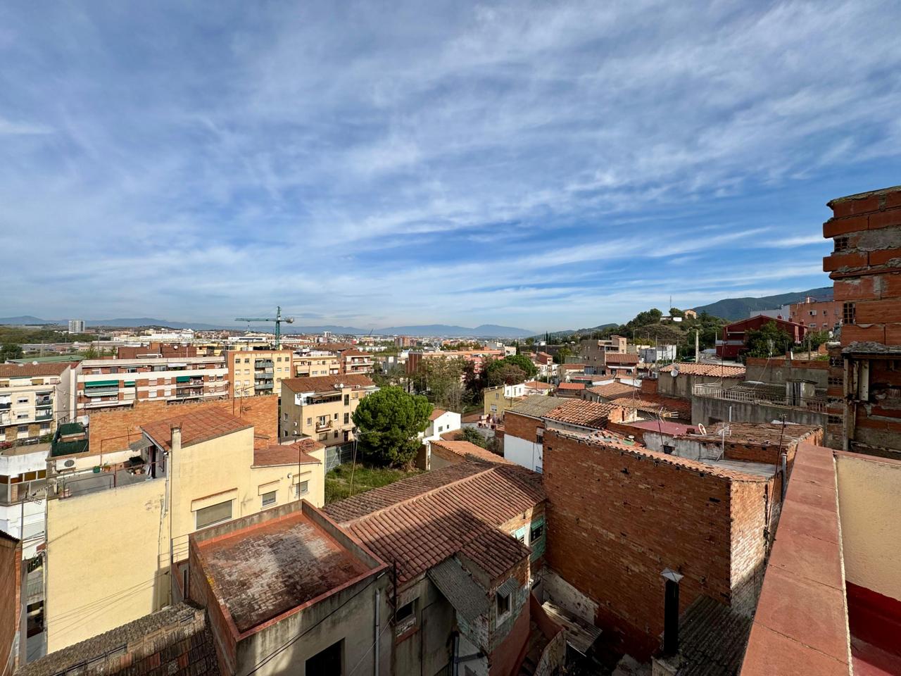 casa--chalet en montcada-i-reixac · font-pudenta 340000€