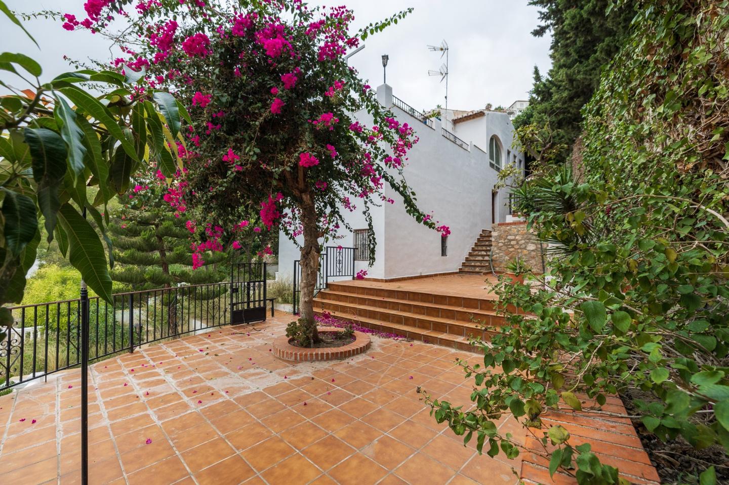 Villa · Salobrena · 5 hab.
